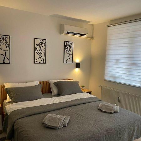 Apartman Afrodita Lux 1 Ni Exteriör bild