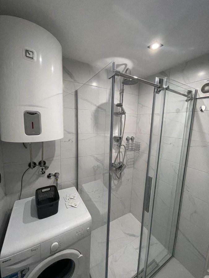 Apartman Afrodita Lux 1 Ni Exteriör bild