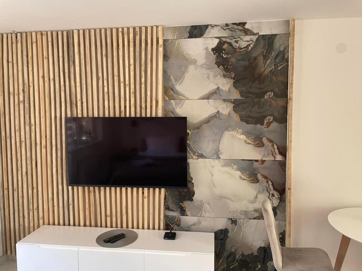 Apartman Afrodita Lux 1 Ni Exteriör bild